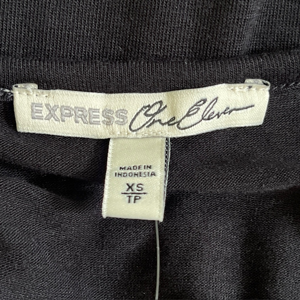 NWT Express One Eleven Strappy Black Tank Top Shirt Size XS Side Slits - Picture 3 of 13